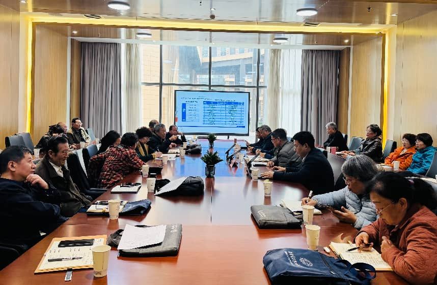 会议邀请西安交通大学柯大钢教授作报告